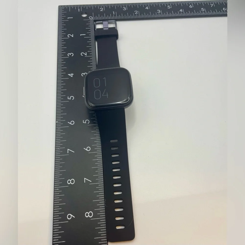 Fitbit Versa 2 Health and Fitness Smartwatch with Black Silicone Band. 8.5 inch